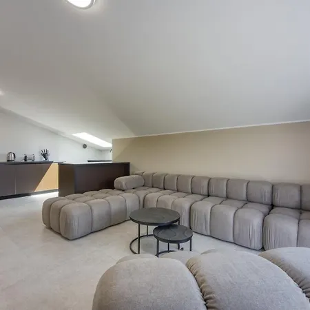 Apartmán Elisadora Ii